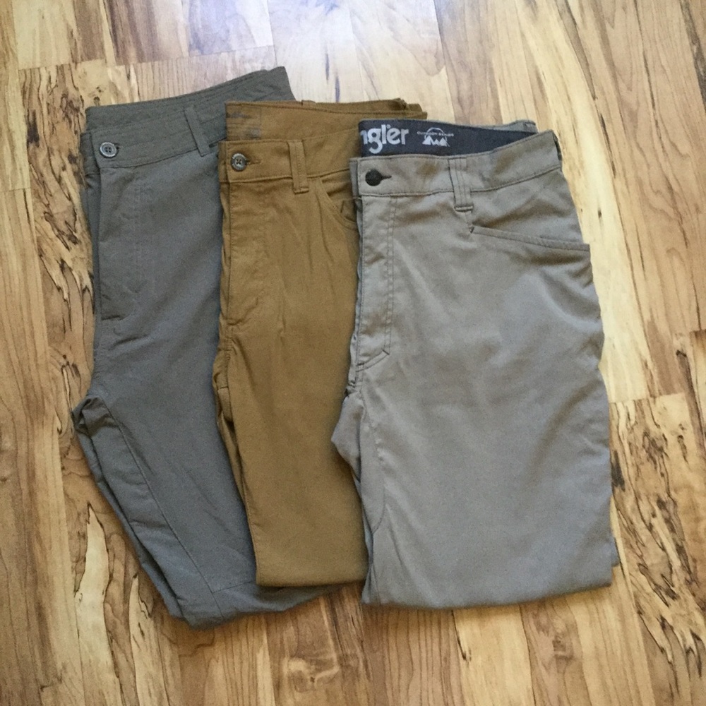 Bundle of men’s pants